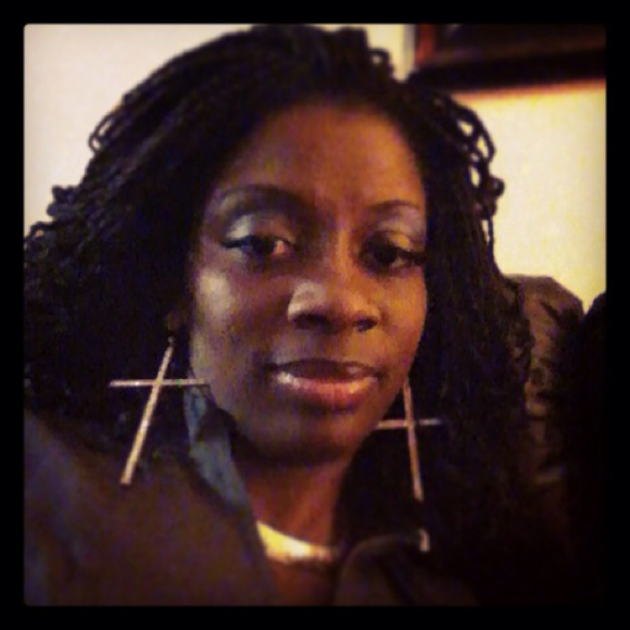 Profile Picture of Cassandra Potter (@sandra25) on Poshmark