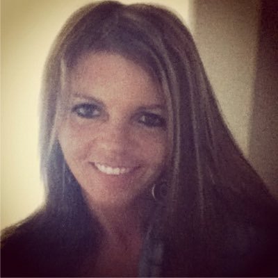 Profile Picture of Shawna Murdock (@Henley6Lisa) on Twitter