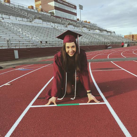 Profile Picture of Erin Zajc (@erinz16) on Poshmark