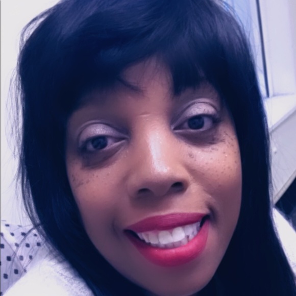 Profile Picture of Jeanette Ledbetter (@jazzie719) on Poshmark