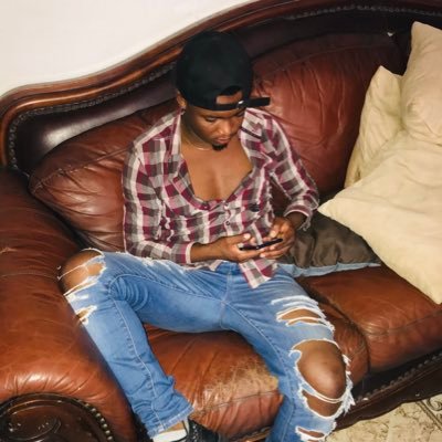 Profile Picture of Alfred James (@blanbebinho) on Twitter