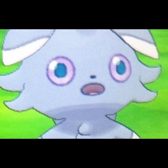 Profile Picture of Cara Dobry (@caradobry) on Poshmark