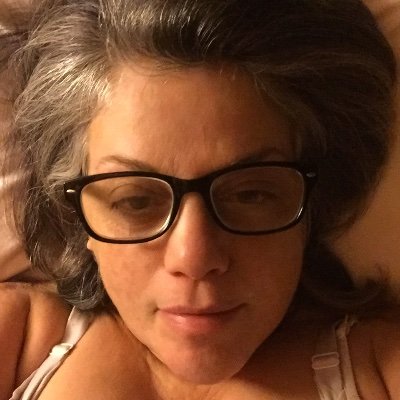 Profile Picture of Kim Banker (@KimBanker2) on Twitter