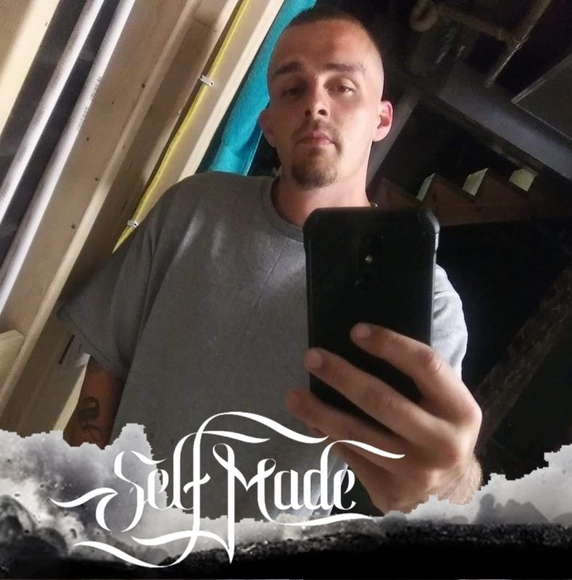 Profile Picture of Matt Sherman (@mattsherman) on Poshmark
