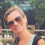 Profile Picture of Kim Tomsic (@kimtomsic) on Instagram
