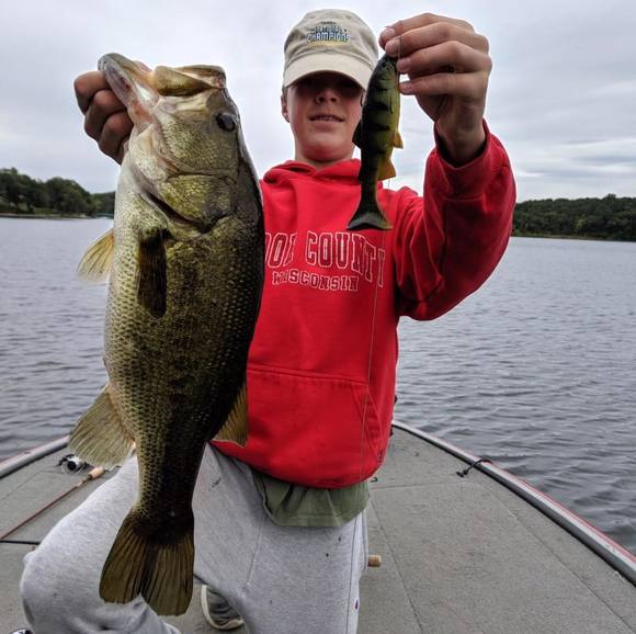 Tyler Boyum - Poshmark Profile Picture of Tyler Boyum (@tylerboyum) on Poshmark