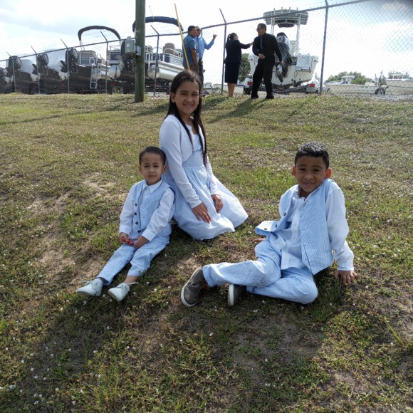 Profile Picture of Guillermo Hernandez (@guillermoher231) on Poshmark