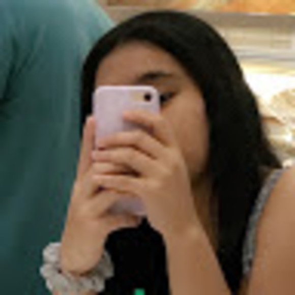 Profile Picture of Maria Gaffud (@mariajodel0902) on Poshmark