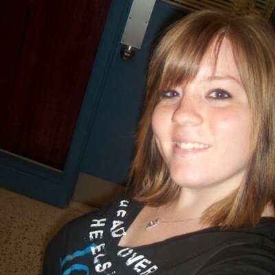 Profile Picture of Cassandra Earle (@Suzie_Q19) on Twitter