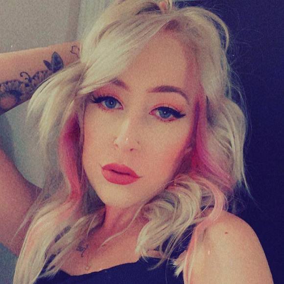 Profile Picture of August Mccalmon (@augustmarie95) on Poshmark