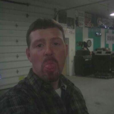 Profile Picture of David Scragg (@DScraggle) on Twitter