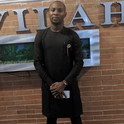 Profile Picture of Victor J Li'eche (@VLieche) on Twitter