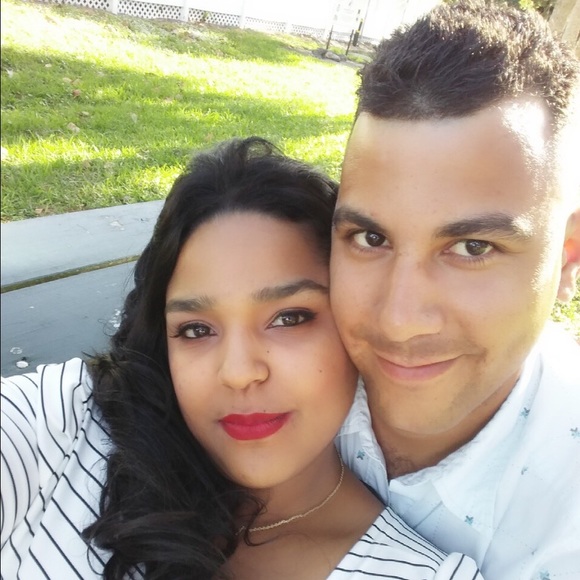 Profile Picture of Juan Matos (@juanm0103) on Poshmark