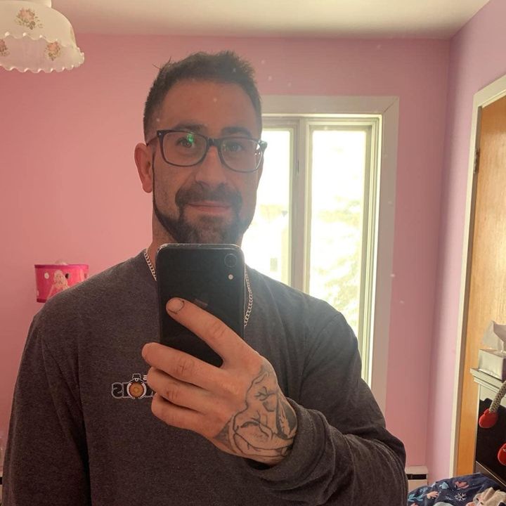 Profile Picture of michaud (@michaud516) on Tiktok