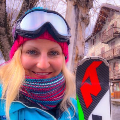 Profile Picture of Sarah Knapp (@SarahMaryKnapp) on Twitter