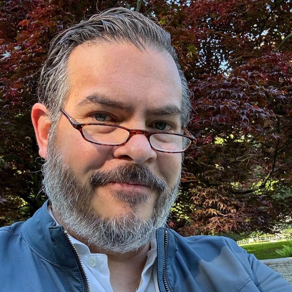 Carlos Colomer - Poshmark Profile Picture of Carlos Colomer (@capateto) on Poshmark