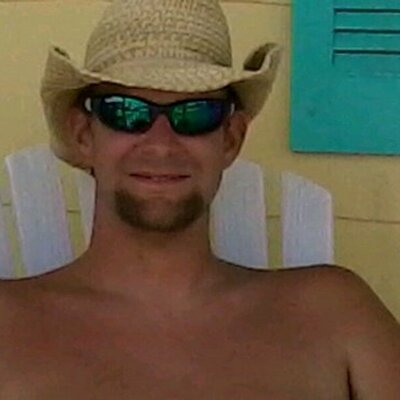Profile Picture of Bart Hoskins (@skoal606) on Twitter