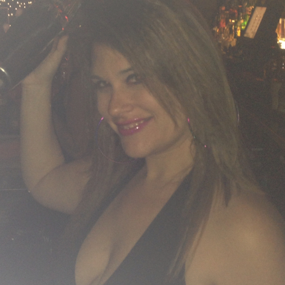 Profile Picture of Angela Mccloskey (@philly1982) on Poshmark