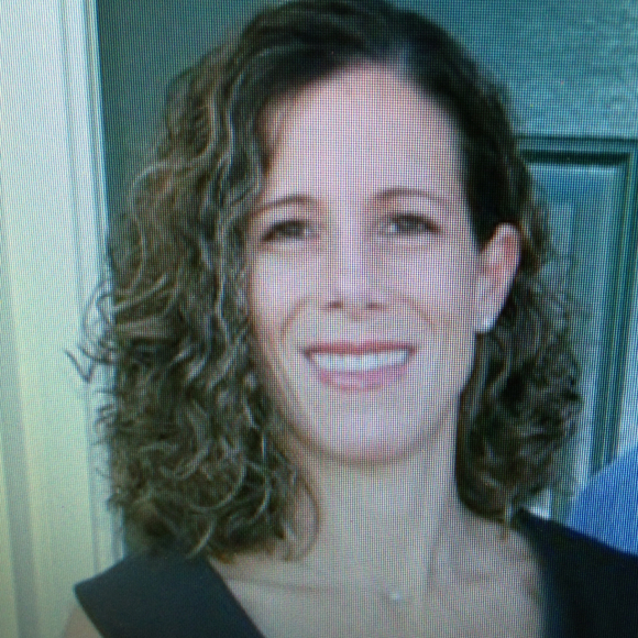 Profile Picture of Michelle Ranere (@meranere) on Poshmark