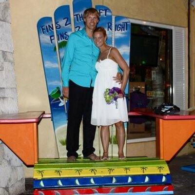 Profile Picture of Coral Wallace-Hobbs (@Coralrea) on Twitter