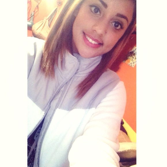 Profile Picture of Joselyn Lizardo (@j_lizbet88) on Poshmark