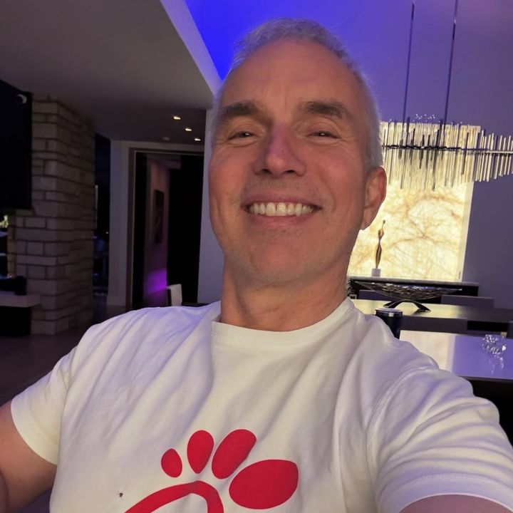 Profile Picture of James Eden (@jameseden000001) on Tiktok