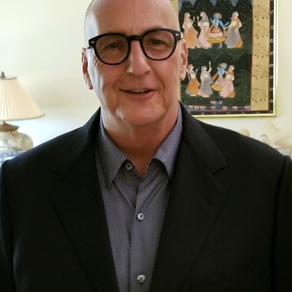 Profile Picture of Don Luria (@donaldmluria) on Poshmark