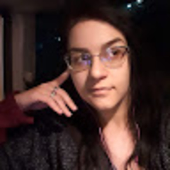 Gina Calitri - Poshmark Profile Picture of Gina Calitri (@ginacalitri) on Poshmark