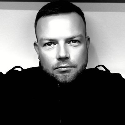 Profile Picture of Marcin Młyński (@MMX10) on Twitter