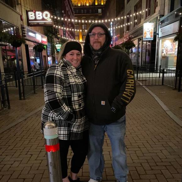 Profile Picture of Tisha Bates (@tishabates) on Poshmark