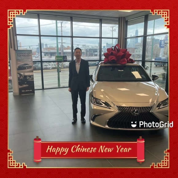 Profile Picture of Wayne Wong (@waynew1776) on Poshmark