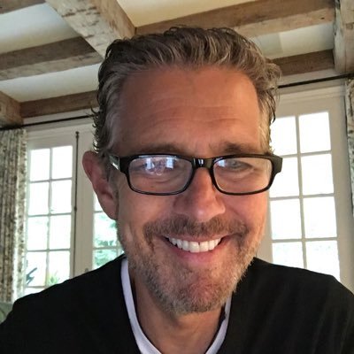 Profile Picture of Frank Anderson (@frankinvan) on Twitter