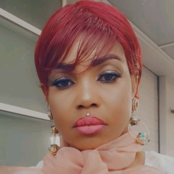 Profile Picture of Sandra (@sandralagrandelagoloise) on Tiktok
