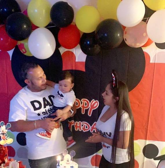 Profile Picture of Cesar Reyes (@cr0647359) on Poshmark