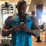 Profile Picture of Travis Welch (@fitness_and_puppies) on Instagram