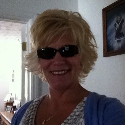 Profile Picture of Lisa Tignor (@wvugirl262) on Twitter