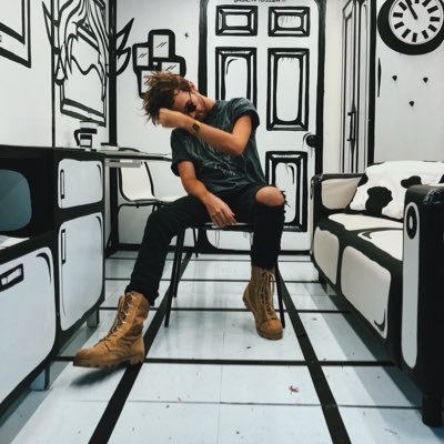 Dustin Wilkie - Twitter Profile Picture of Dustin Wilkie (@DustinWilkie) on Twitter