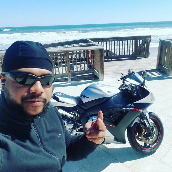 Profile Picture of Cedric Moore (@bigman20705) on Poshmark