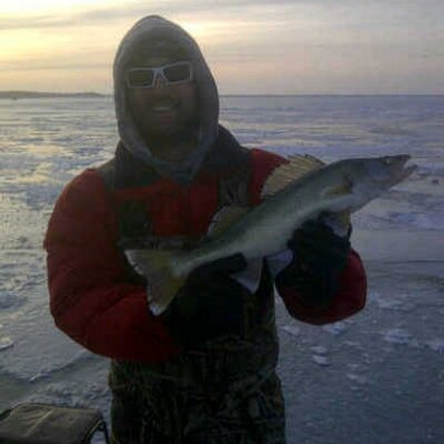 Profile Picture of Brad Earle (@Dudeearle) on Twitter