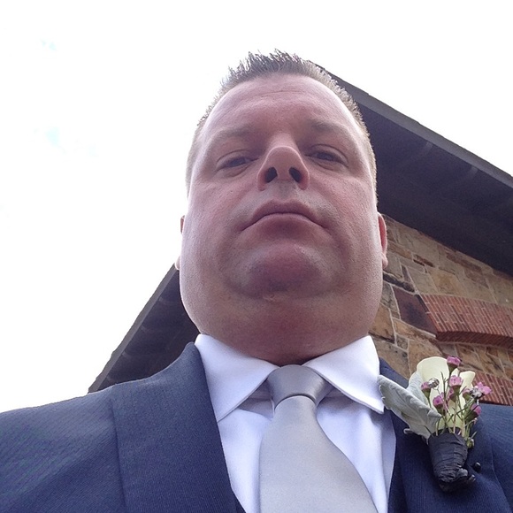 Profile Picture of Greg Odonnell (@greg820) on Poshmark