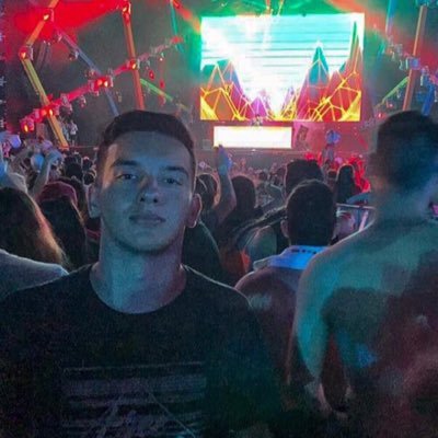 Victor Both - Twitter Profile Picture of Victor Both (@victorsoaresbot) on Twitter