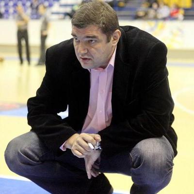 Profile Picture of Dan Ionescu (@al_dracului) on Twitter