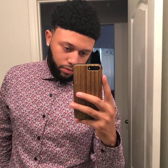 Profile Picture of Sean Grosvenor (@thegovenor13) on Poshmark