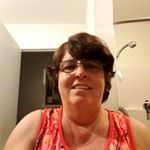 Profile Picture of Helen Pickle (@picklehelen) on Instagram