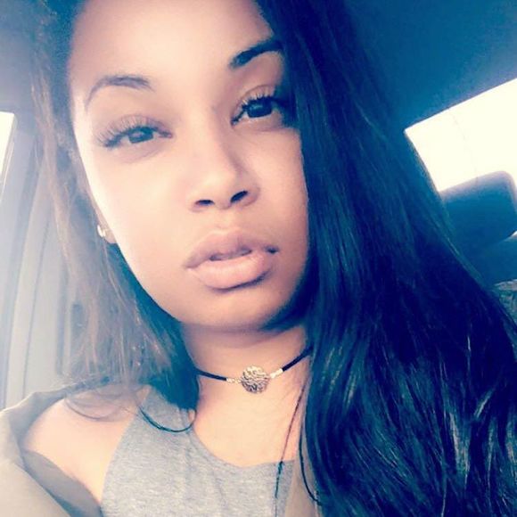 Profile Picture of Daniel Jefferson (@destiny_jbell) on Poshmark