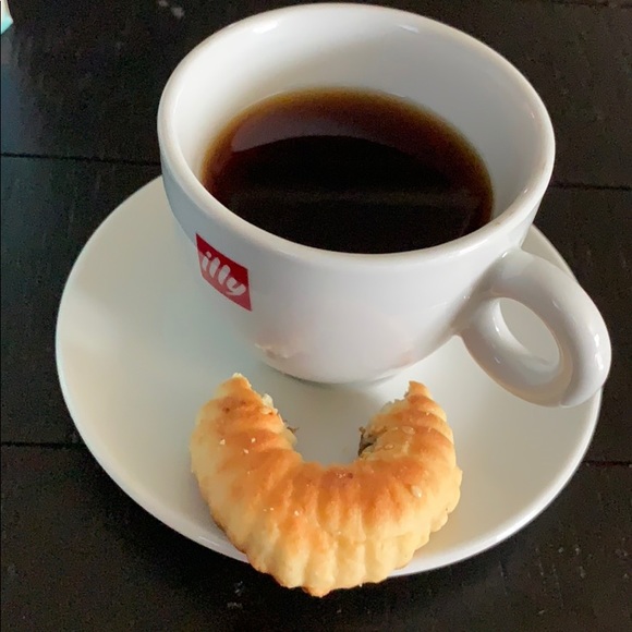 Profile Picture of Bodor Ali (@bodor428) on Poshmark