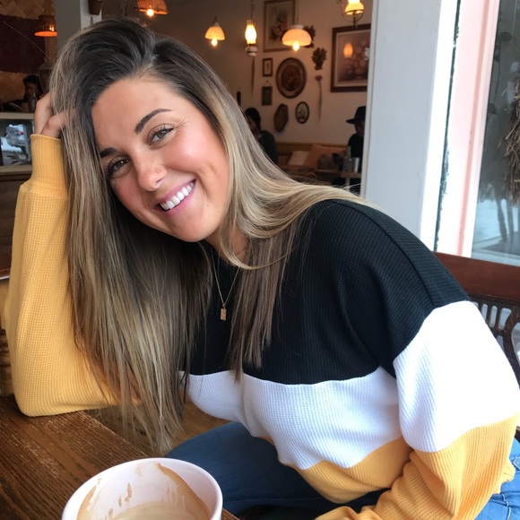 Profile Picture of Courtney Chadima (@courtkaychad) on Poshmark