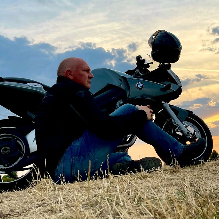 Profile Picture of mark farmer (@mark.farmer8) on Tiktok