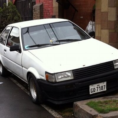 Profile Picture of Michael Zea Cabrera (@zeamika) on Twitter