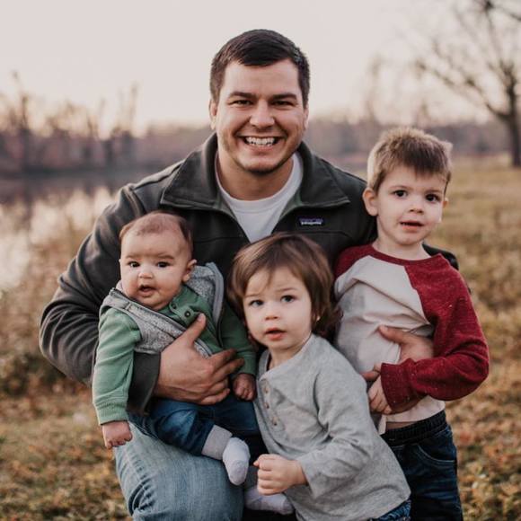 Garrett Hepker - Poshmark Profile Picture of Garrett Hepker (@ghepker12) on Poshmark